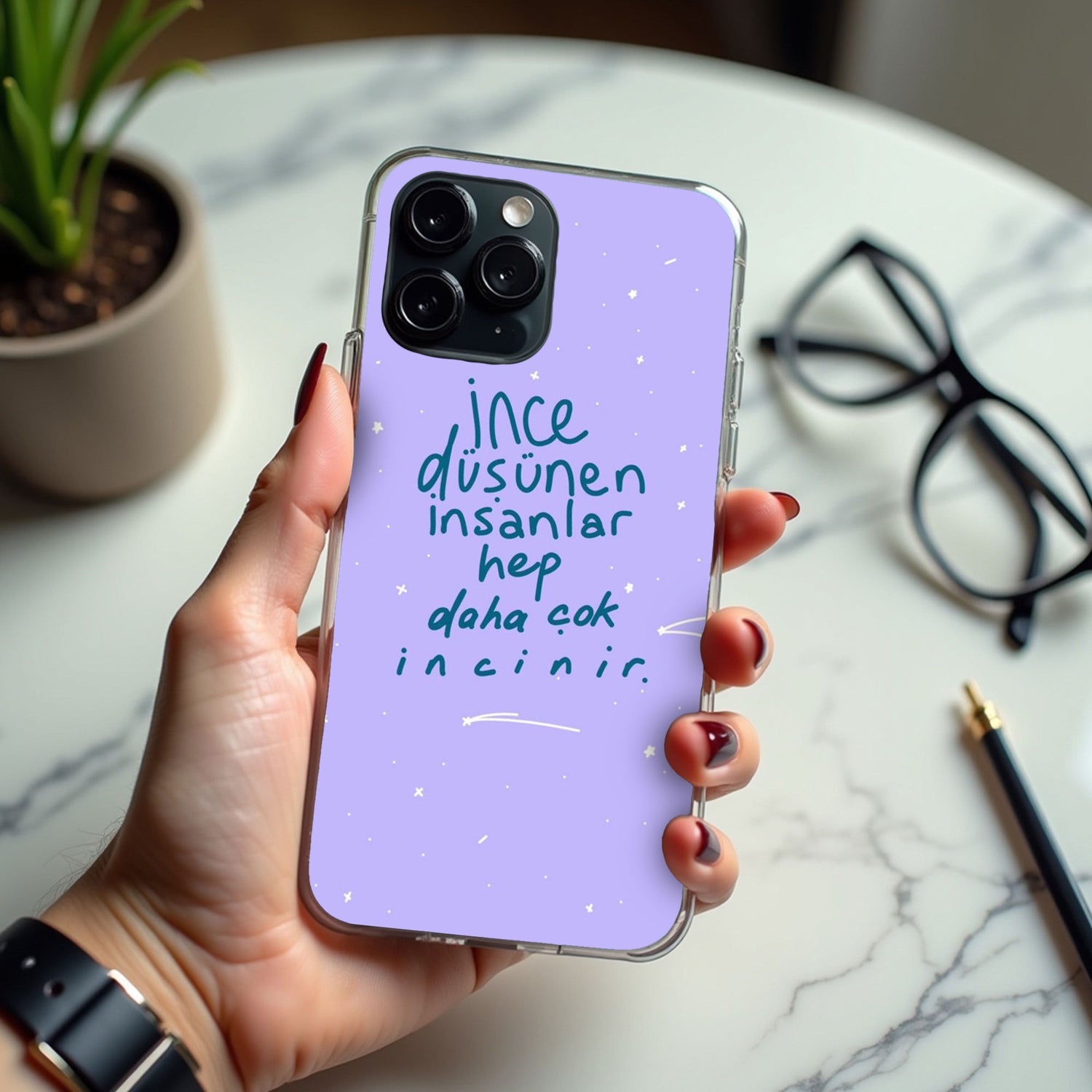 İnce Düşünen İnsanlar Hep Daha Çok İncinir
